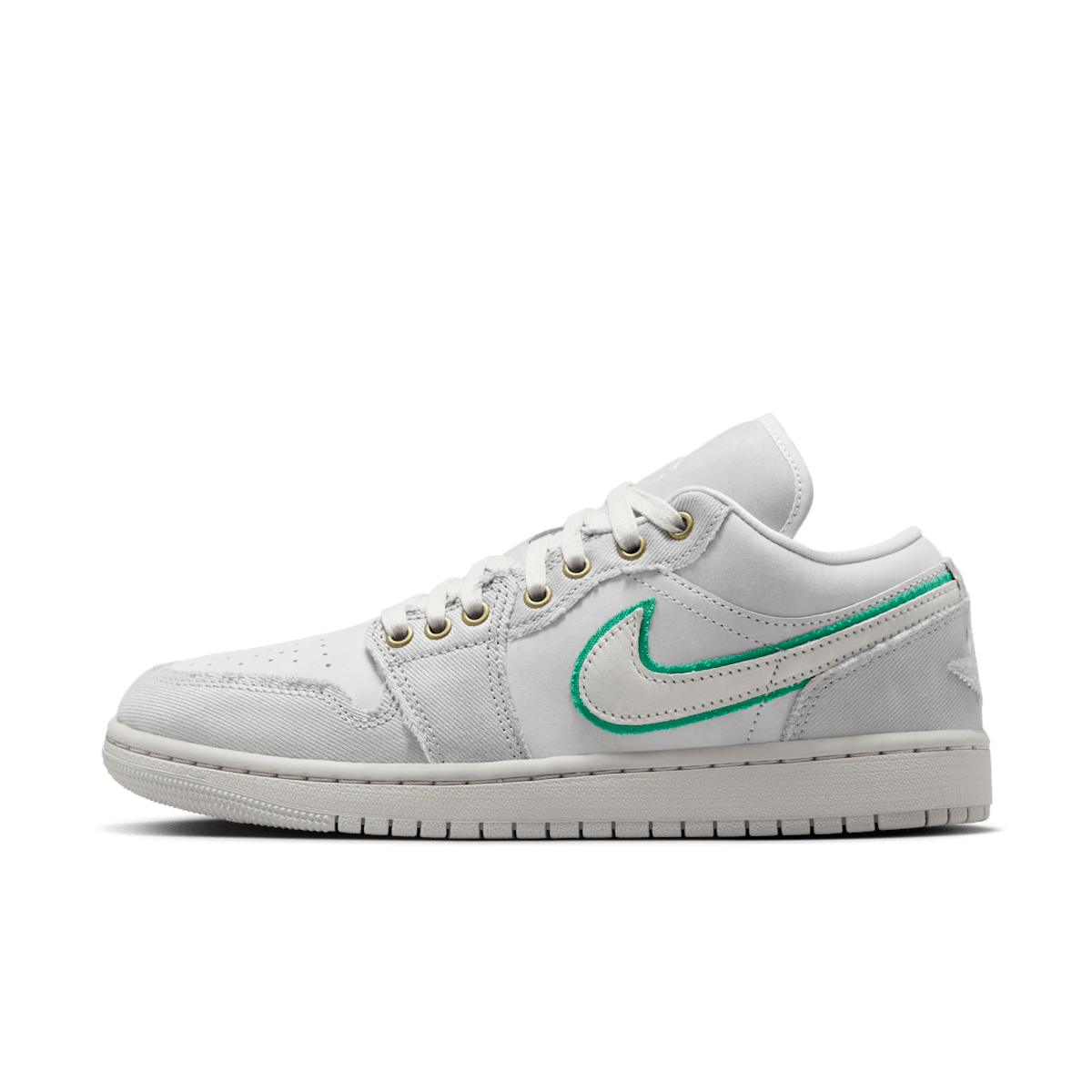 Air Jordan 1 Low SE WMNS 'Light Smoke Grey'