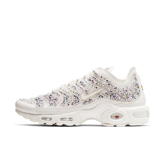 Nike Air Max Plus LX