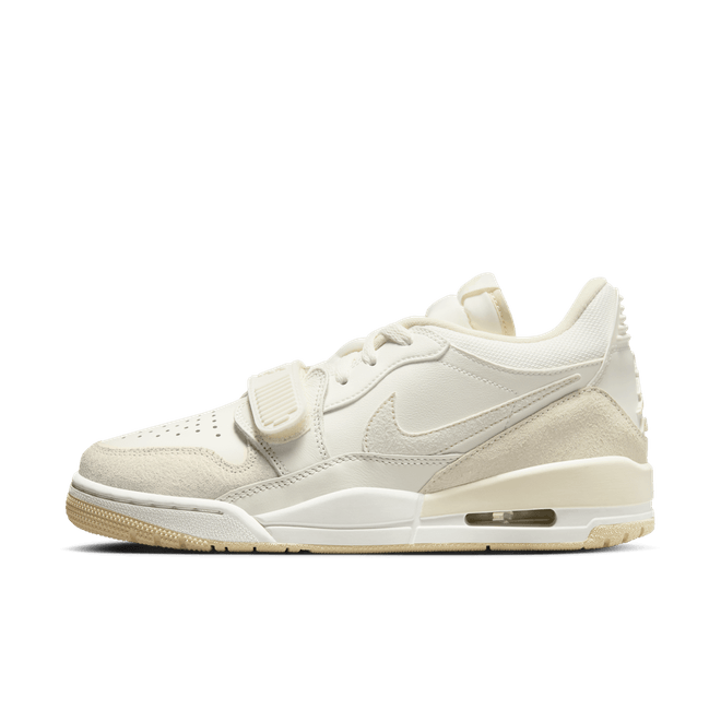 Air Jordan Women's Legacy 312 Low