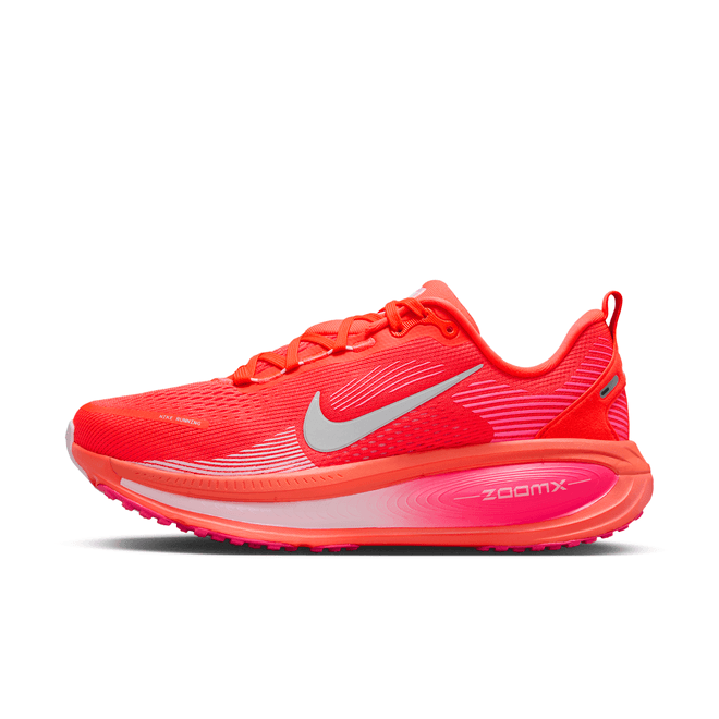 Nike Vomero 18 'Bright Crimson'