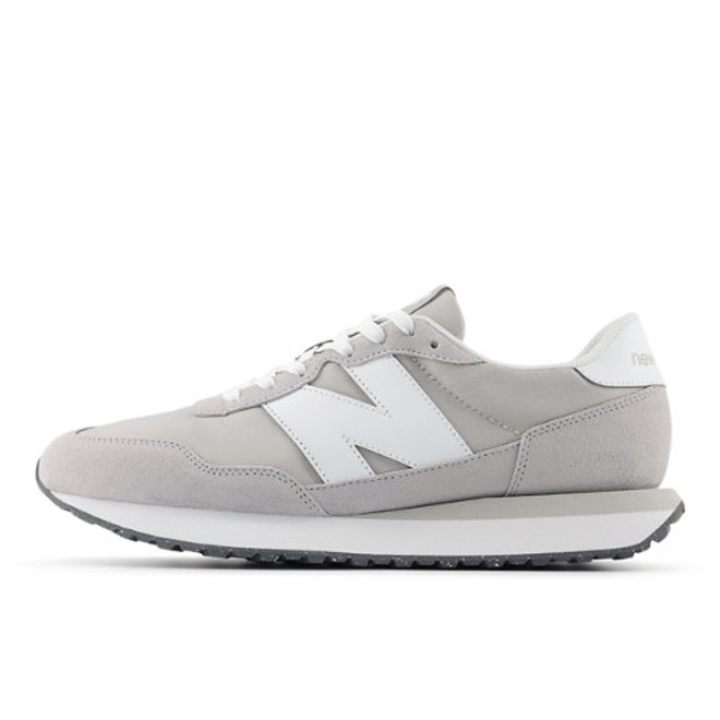 New Balance 237