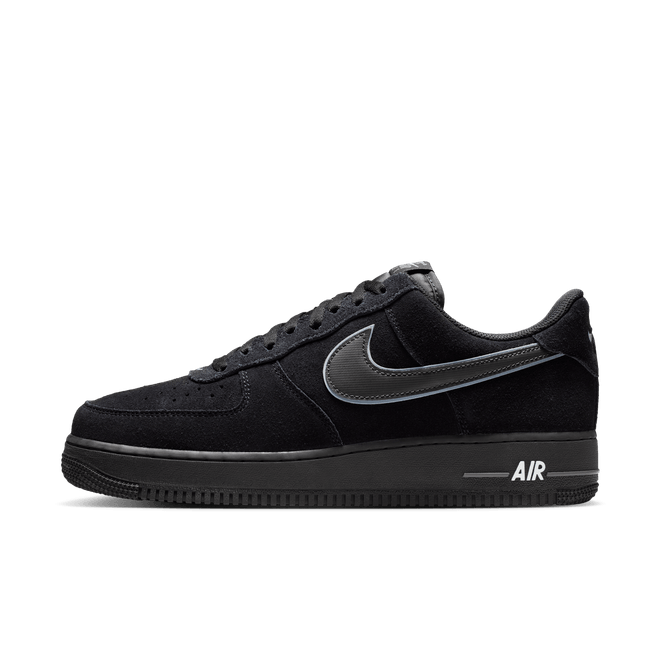 Nike Air Force 1 '07 LV8
