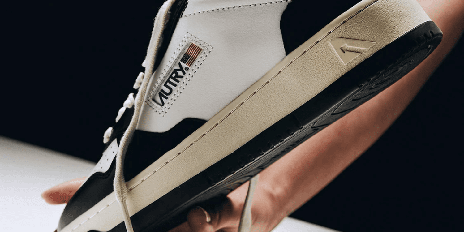 side view white and black Autry sneaker