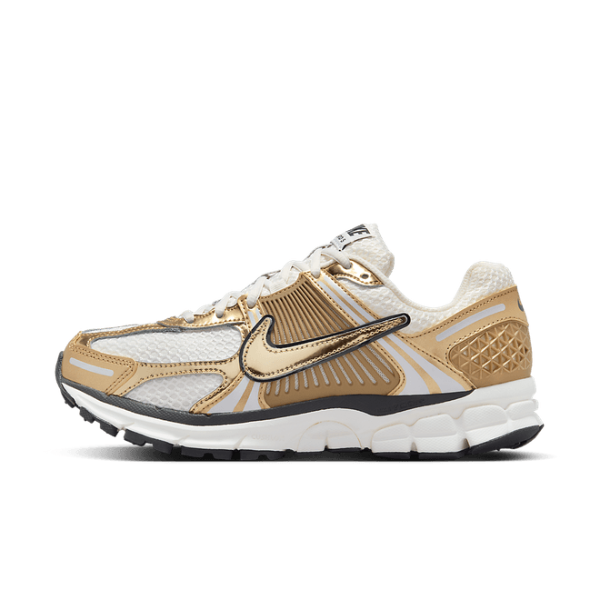 Nike Zoom Vomero 5 WMNS 'Metallic Gold'