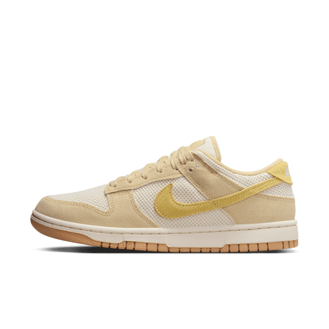 Nike Dunk Low NN SE WMNS 'Team Gold'