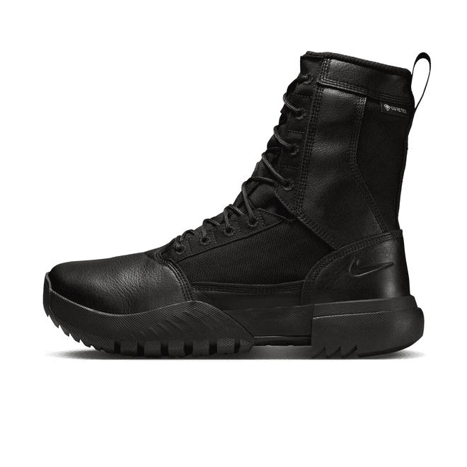 Nike SFB Air Field Ukiah 8" GORE-TEX Tactical Boots