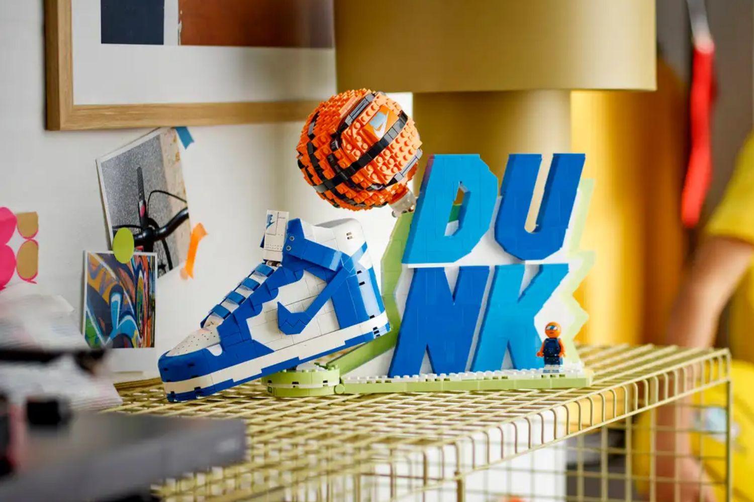 LEGO x Nike Dunk Set Officially Unveiled