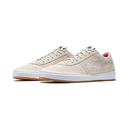 NIKE SB X QUARTERSNACKS – BRUIN HYPERFEEL – AVAILABLE NOW